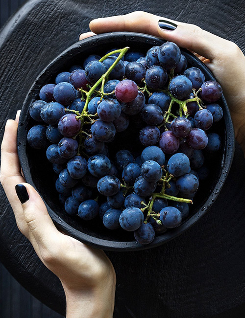 bucket of grapes