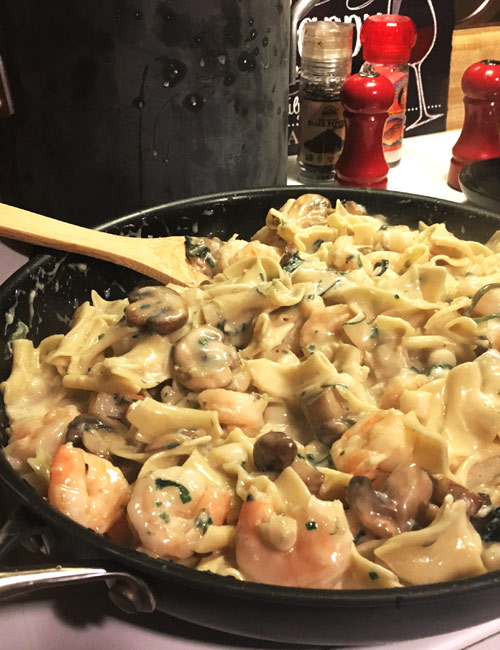 Seafood Pasta - Poseidons Pudgy Pasta