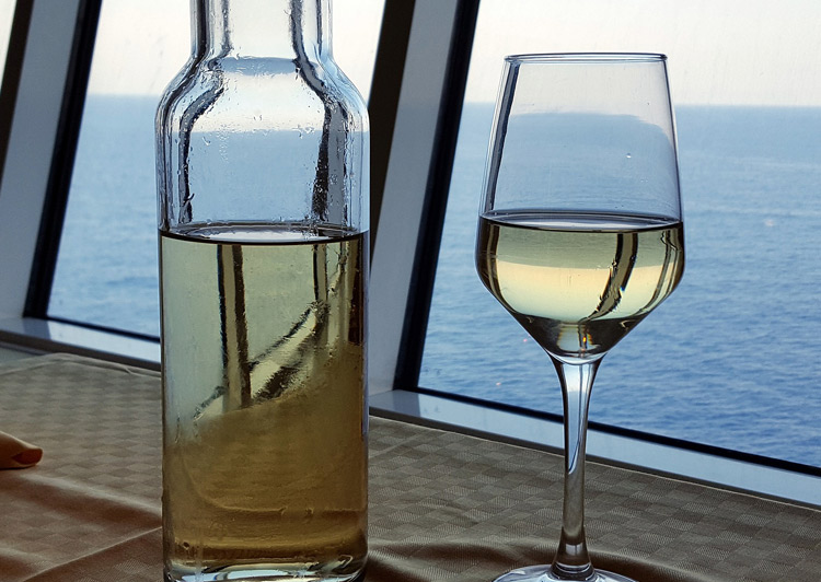 Choose the Best White Wine for You! Black Liver Society site and